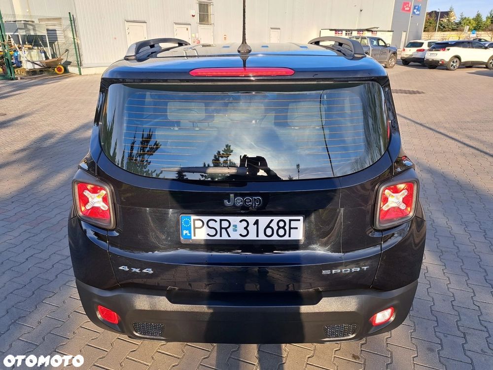 Jeep Renegade - 32