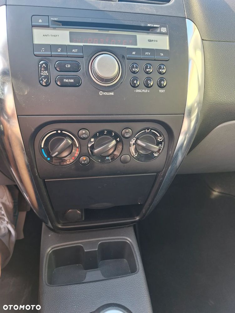 Suzuki SX4 1.6 VVT 4x4 Comfort - 12