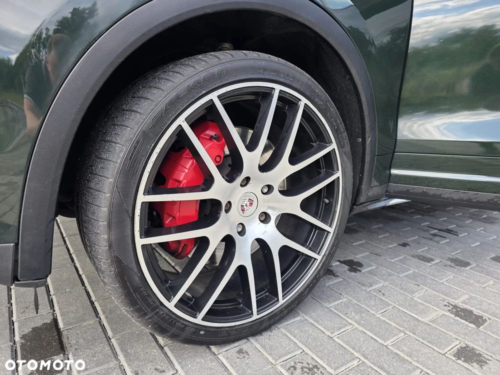 Porsche Cayenne - 11
