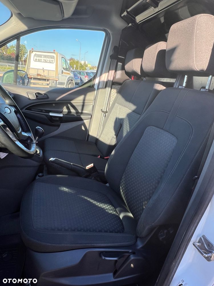 Ford Connect - 8