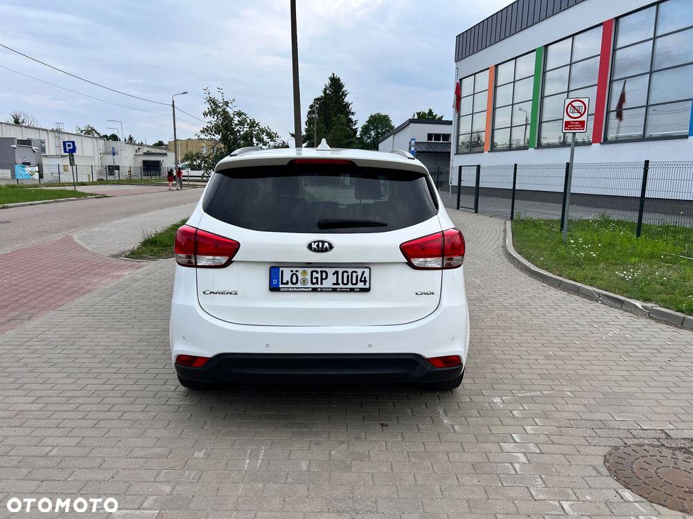 Kia Carens 1.7 CRDi Spirit - 3