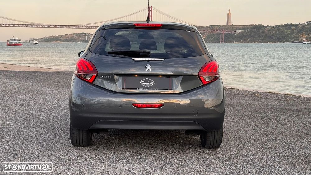 Peugeot 208 1.6 BlueHDi Style - 3