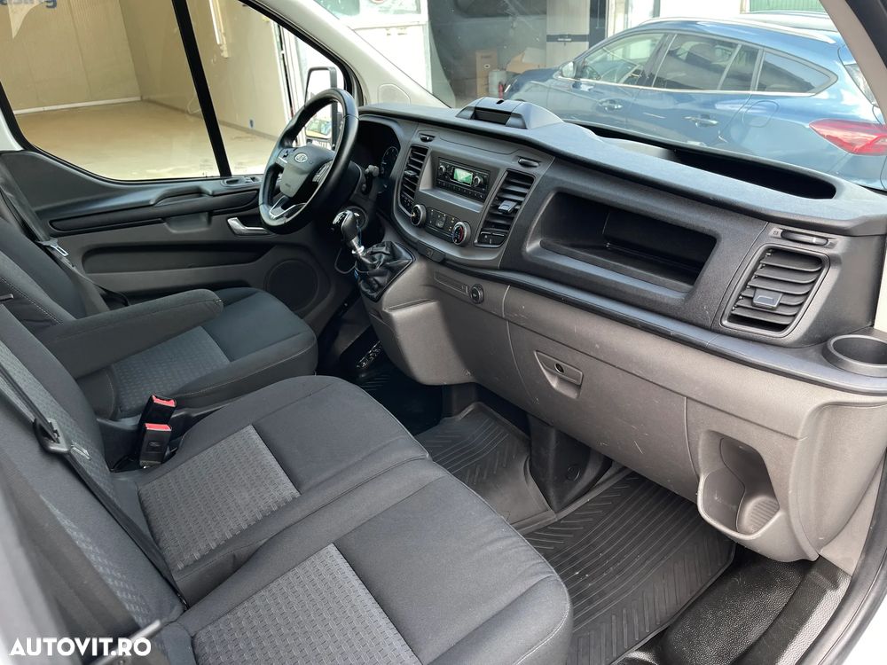 Ford Transit Custom - 9
