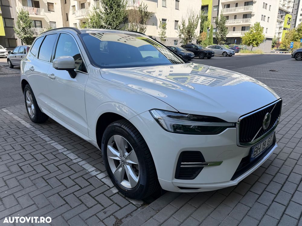 Volvo XC 60 B4 MHEV Momentum Pro - 18