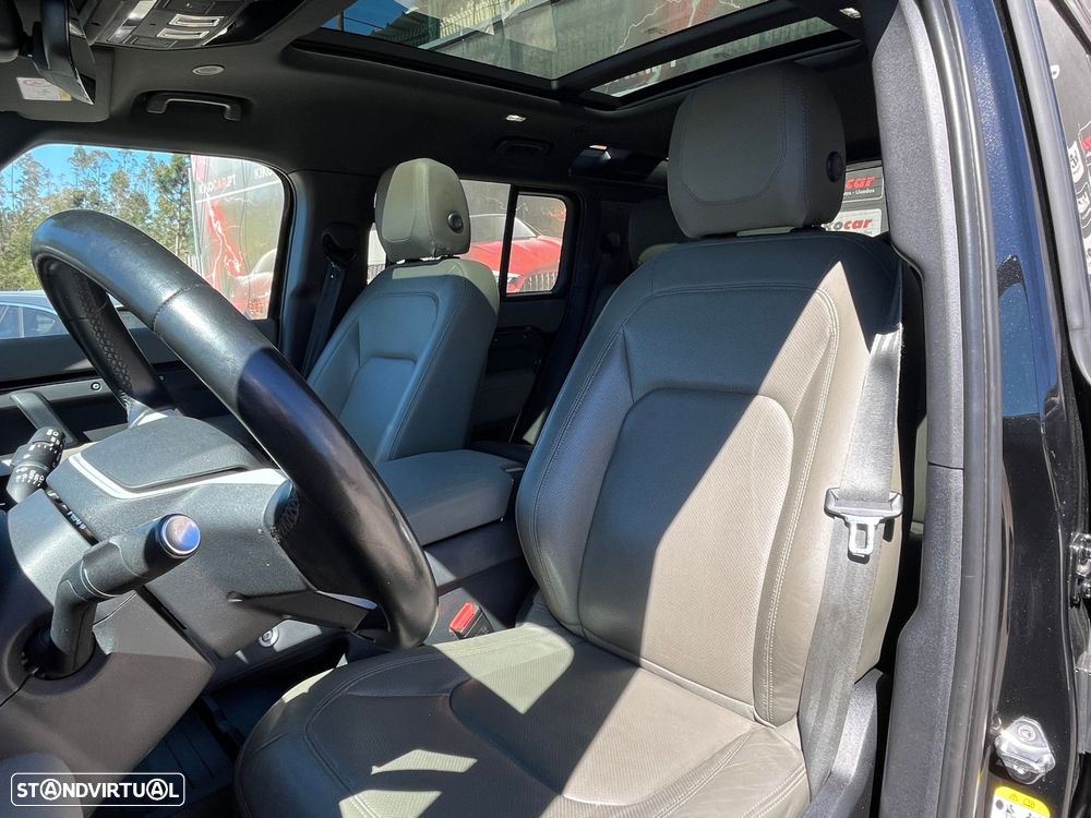 Land Rover Defender 2.0 P400e 110 AWD SE - 17