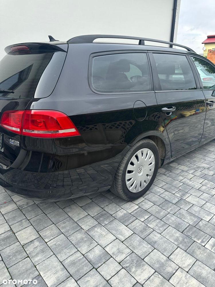 Volkswagen Passat Variant 2.0 TDI BlueMotion Technology Comfortline - 12