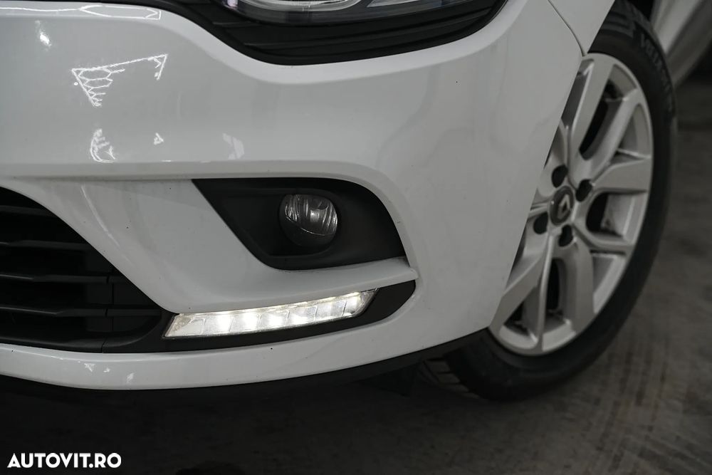 Renault Clio (Energy) TCe 90 Start & Stop LIMITED - 39