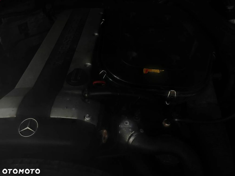 Mercedes-Benz W124 (1984-1993) - 22