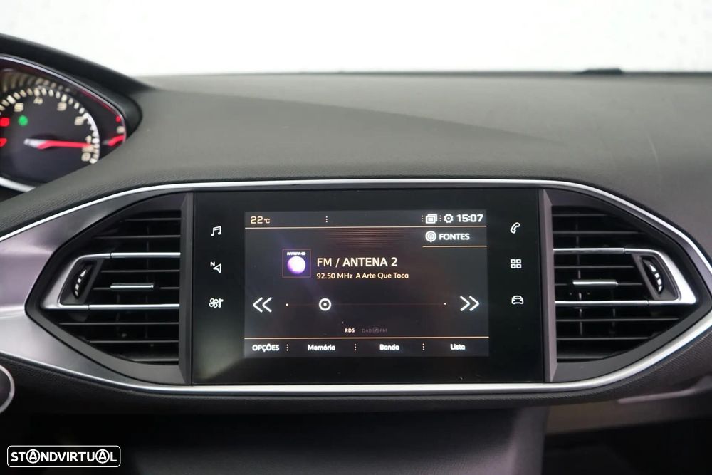 Peugeot 308 SW 1.2 PureTech Business Line - 29