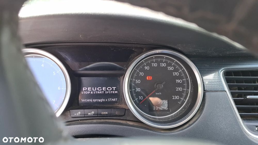 Peugeot 508 1.6 e-THP Allure S&S - 12