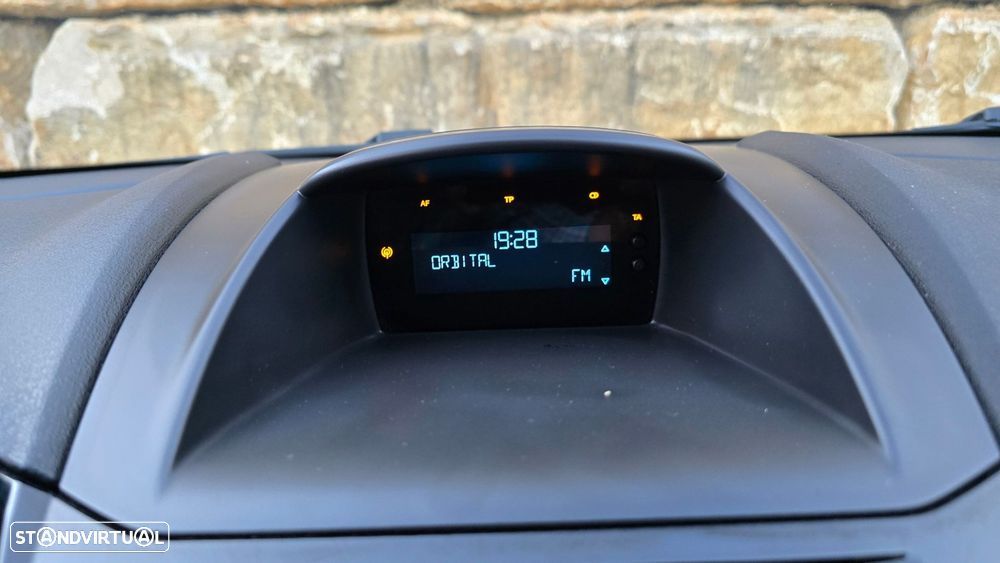 Ford Fiesta - 19