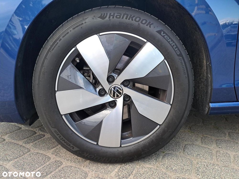Volkswagen Passat - 38