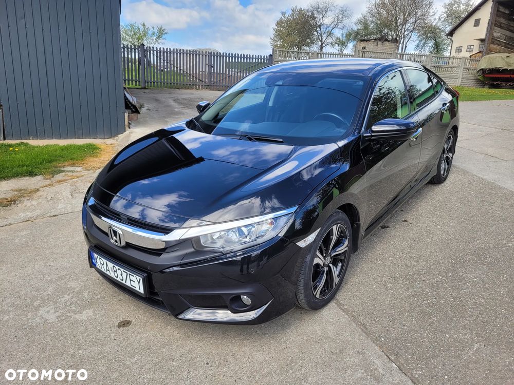 Honda Civic 1.5 T Elegance - 1
