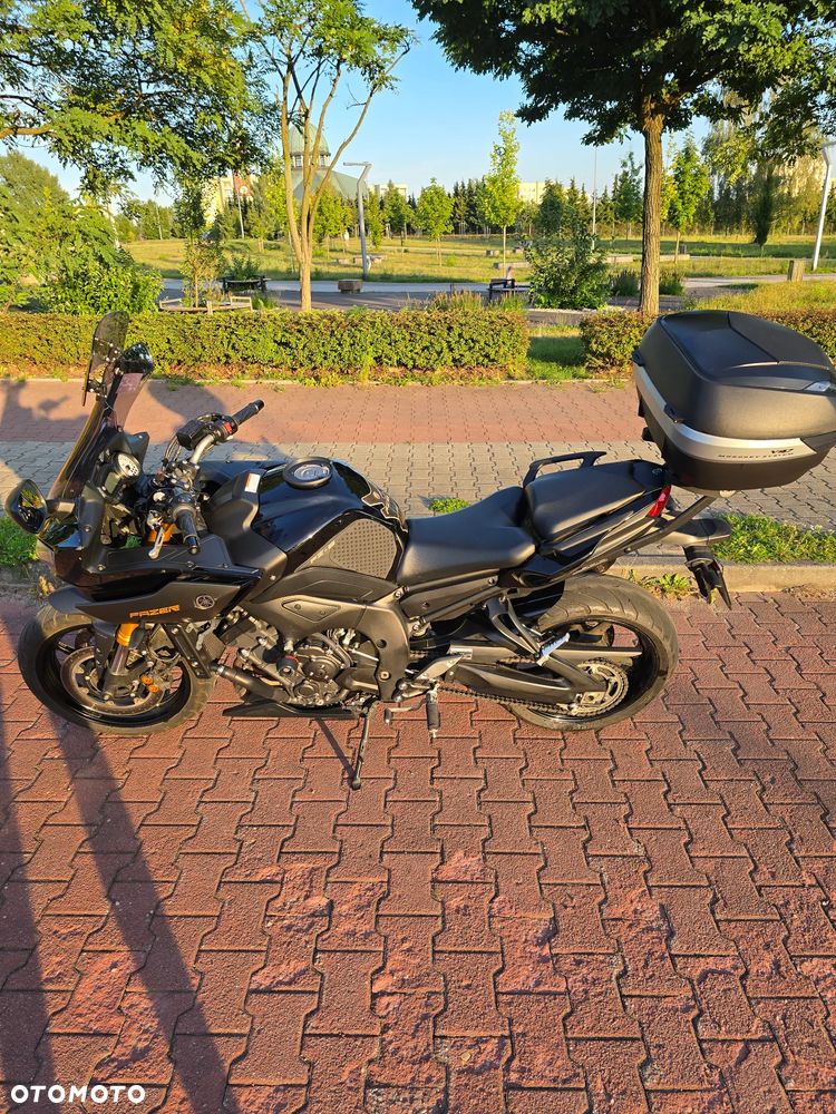 Yamaha FZ8 - 3