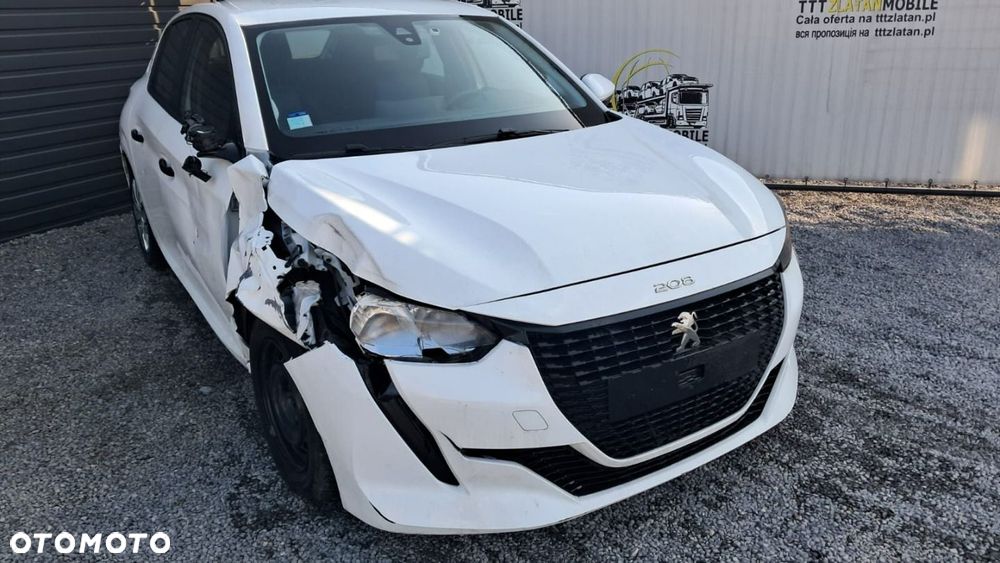 Peugeot 208 - 6