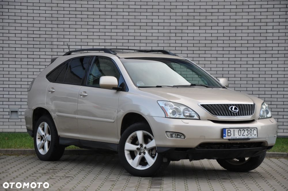 Lexus RX - 9