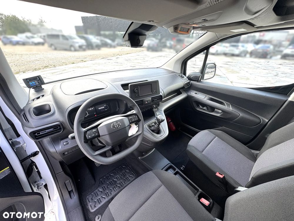 Toyota Proace City Long Izoterma z Agregatem - 13