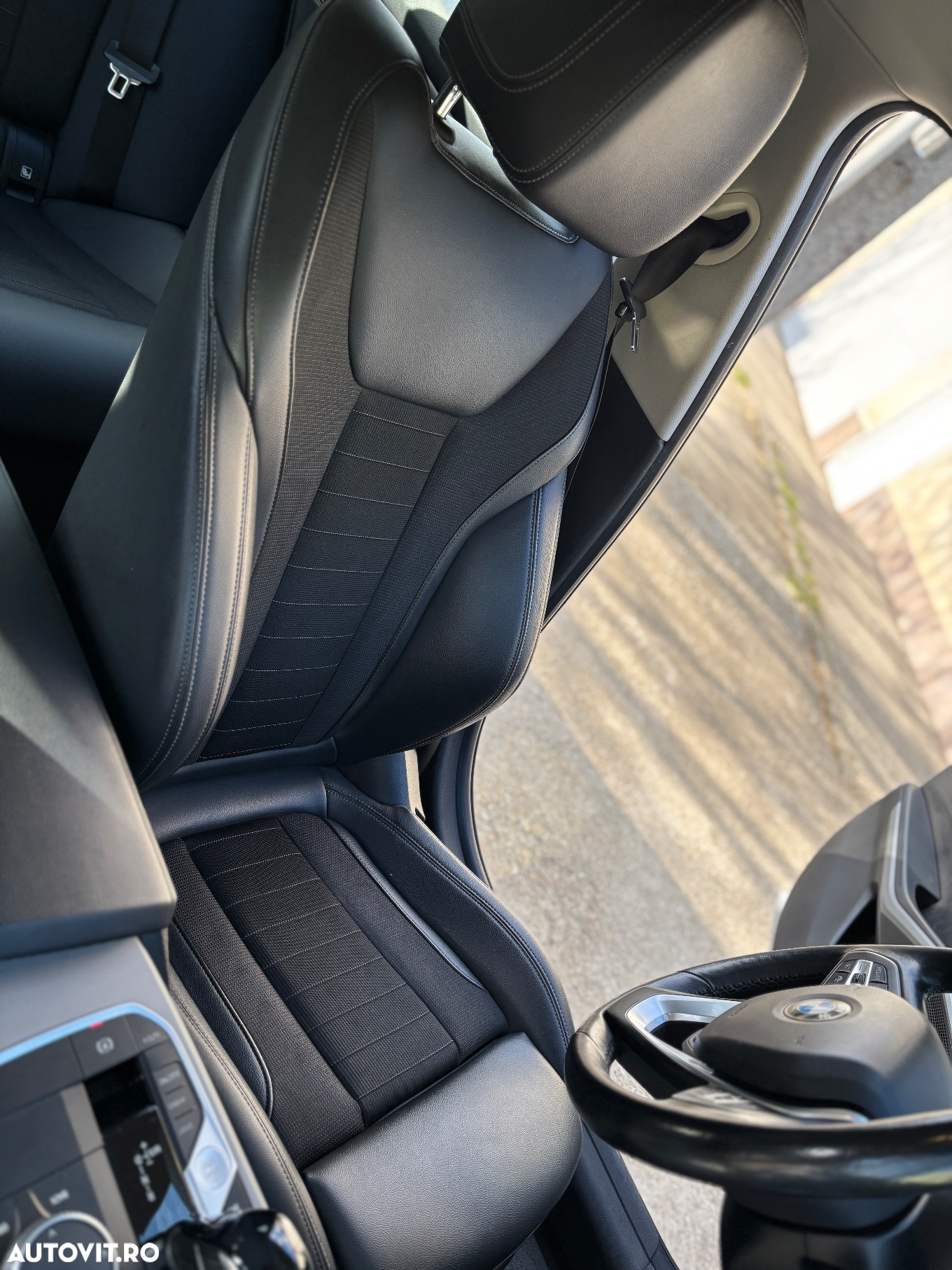 BMW Seria 3 330e Aut. Sport Line - 22