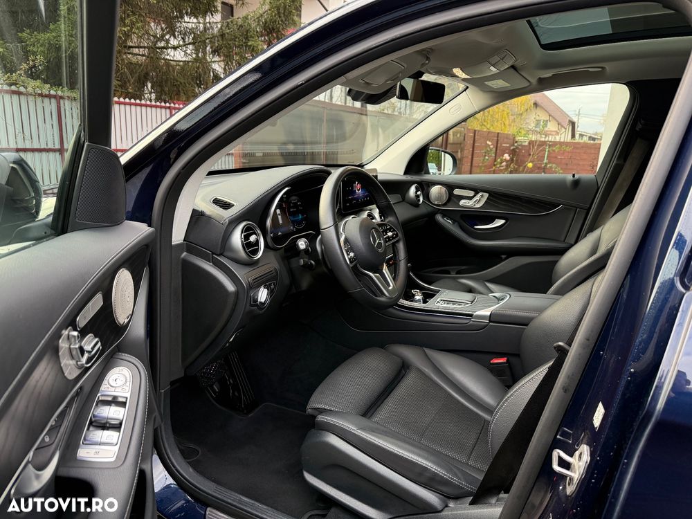 Mercedes-Benz GLC 220 d 4Matic 9G-TRONIC Exclusive - 3