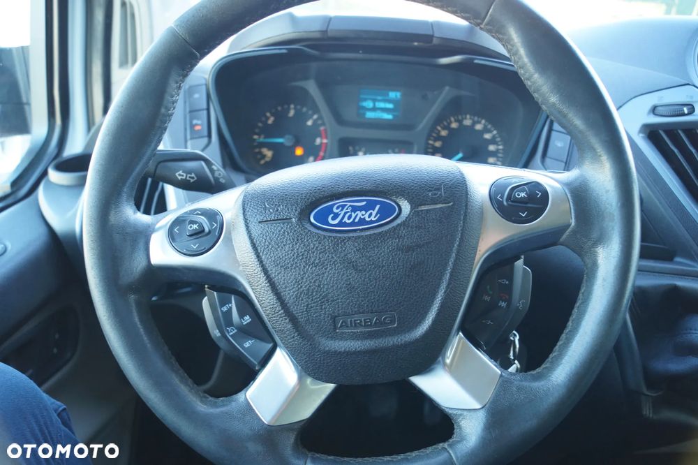 Ford Transit Custom - 17