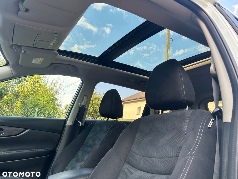 Nissan X-Trail 1.6 DIG-T N-Connecta 2WD - 19