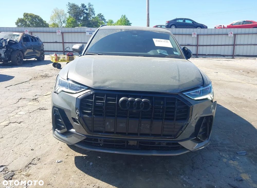 Audi Q3 - 2