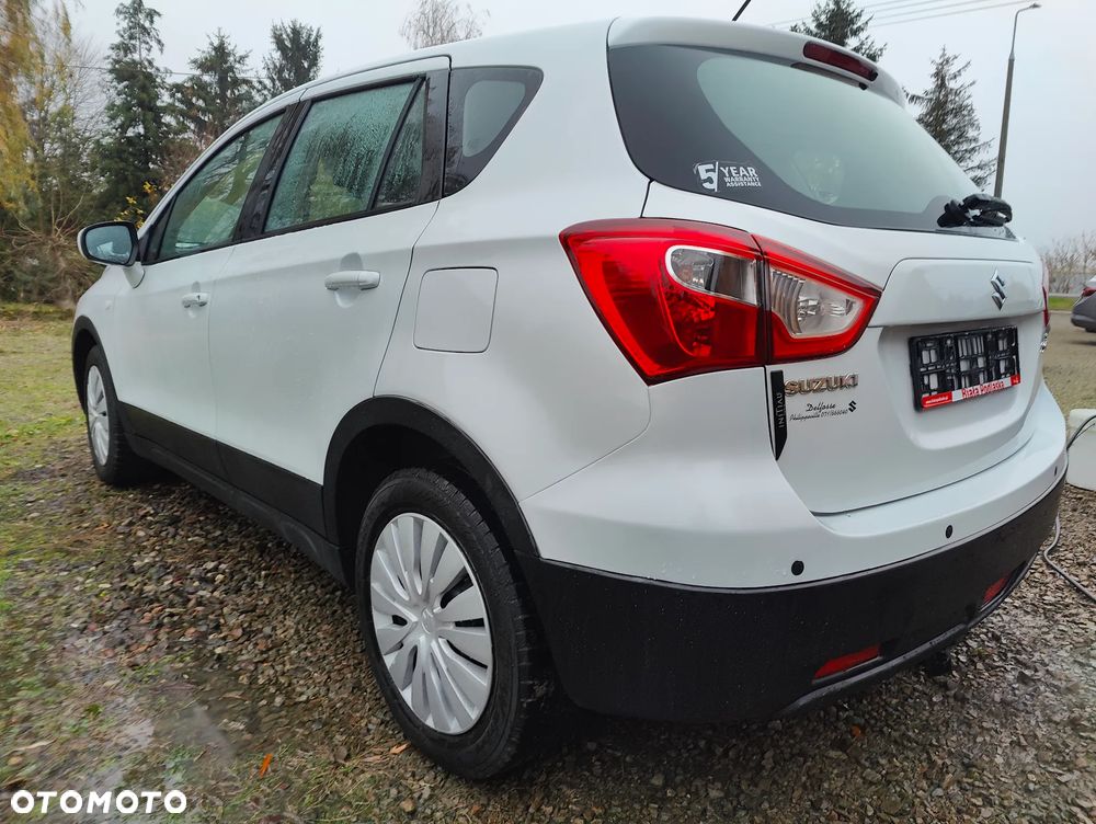 Suzuki SX4 Classic 1.6 VVT 4x4 Comfort - 5