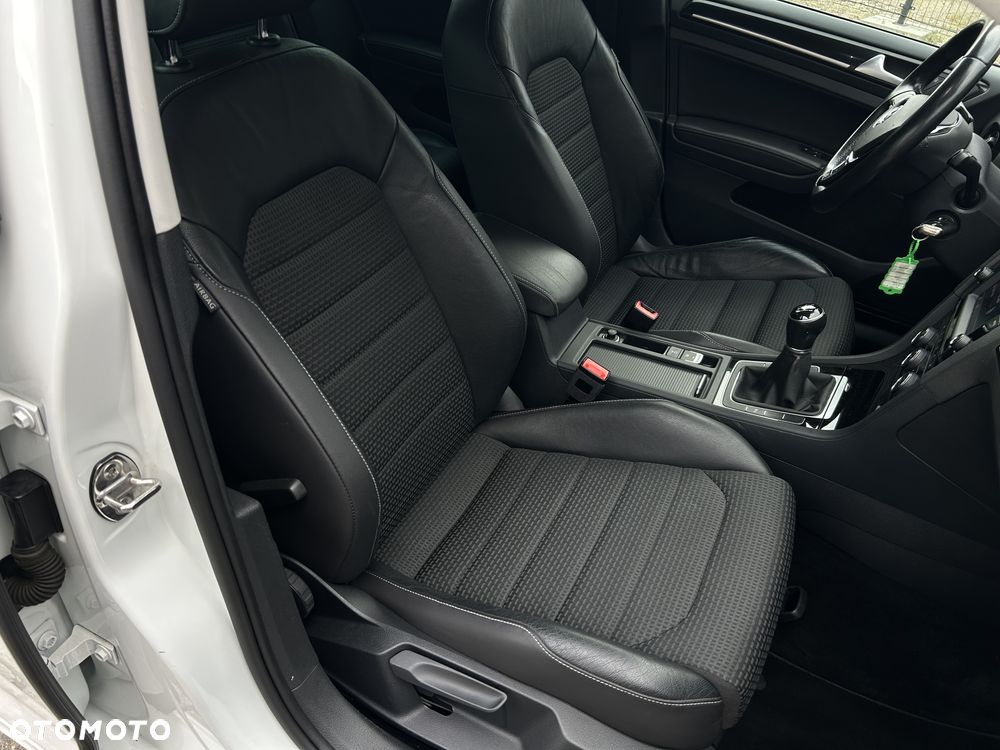 Volkswagen Golf 1.4 TSI ACT BlueMotion Technology Highline - 17