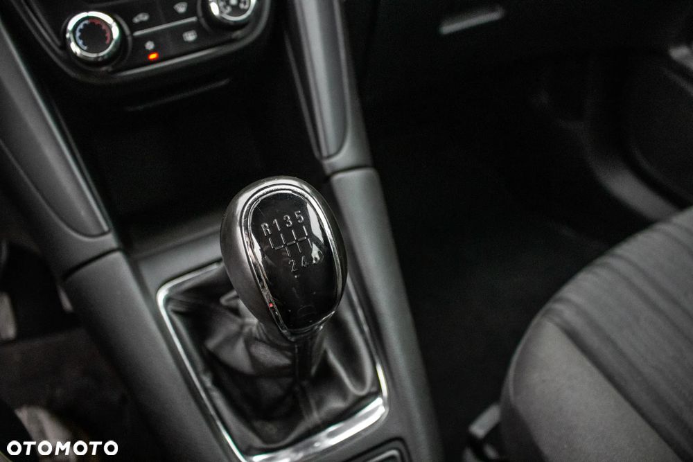 Opel Zafira 1.4 T Cosmo EcoFLEX S&S EU6 - 19