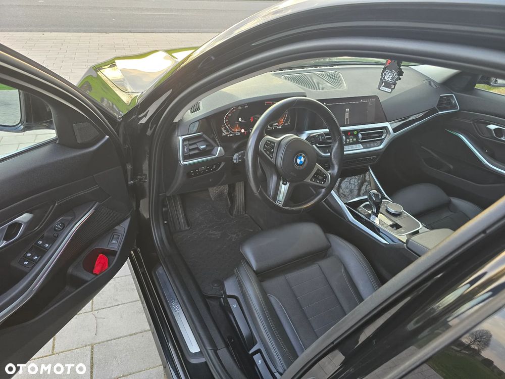 BMW Seria 3 320d Sport Line Shadow sport - 10