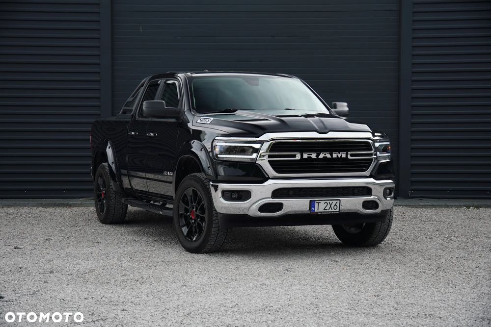 RAM 1500 5.7 Quad Cab Bighorn - 13