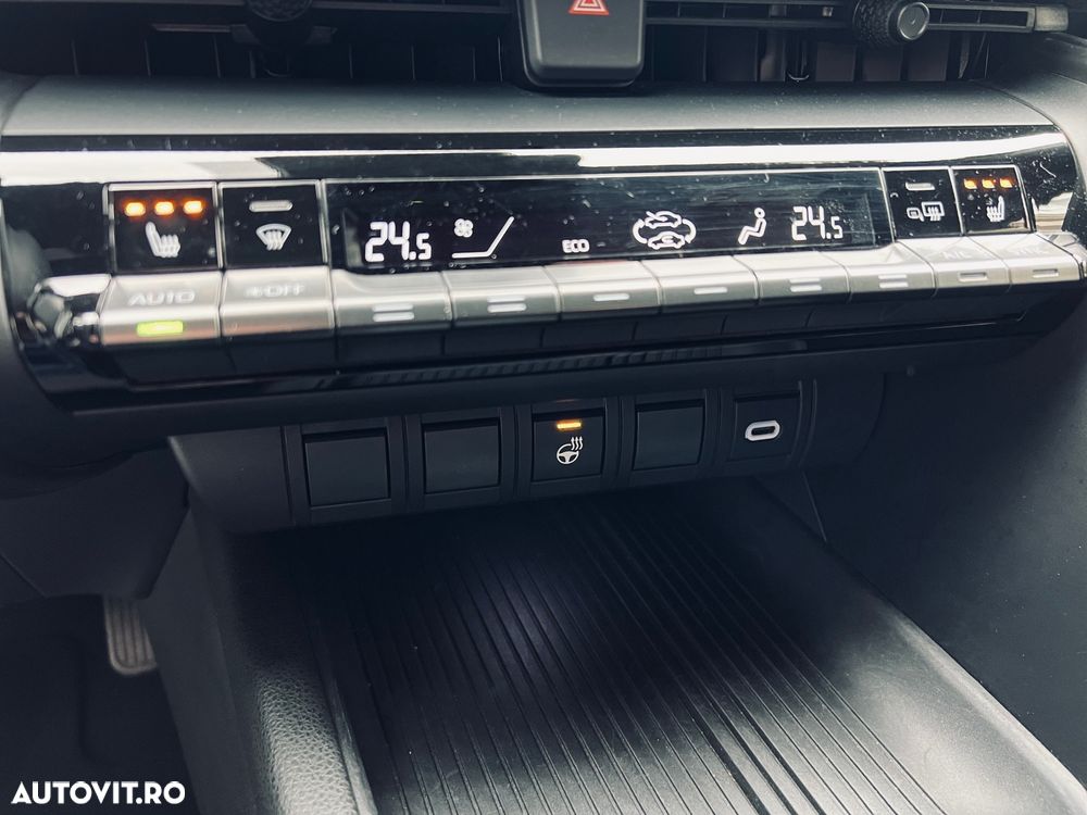 Toyota C-HR 2.0 PHEV 223 CP 4x2 CVT Dynamic - 16