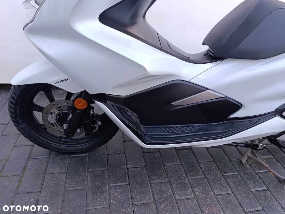 Honda PCX - 12