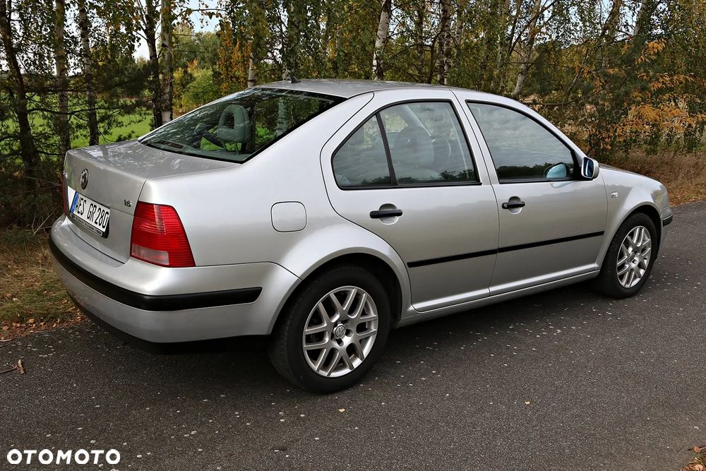 Volkswagen Bora Variant 1.6 - 20