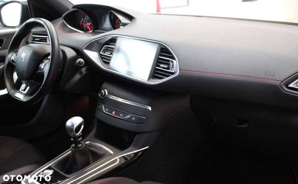 Peugeot 308 - 17