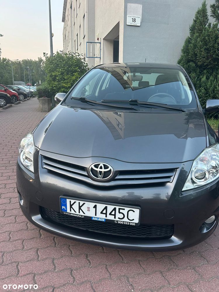 Toyota Auris - 17