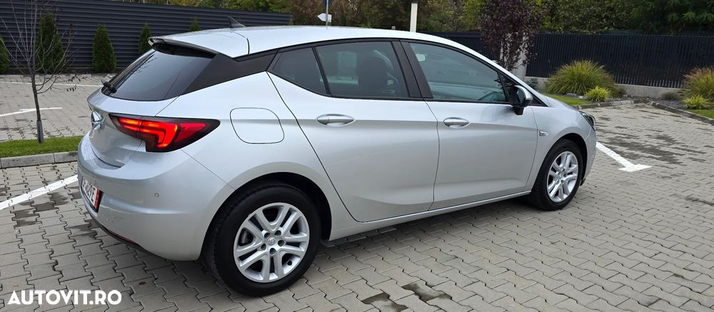 Opel Astra - 8
