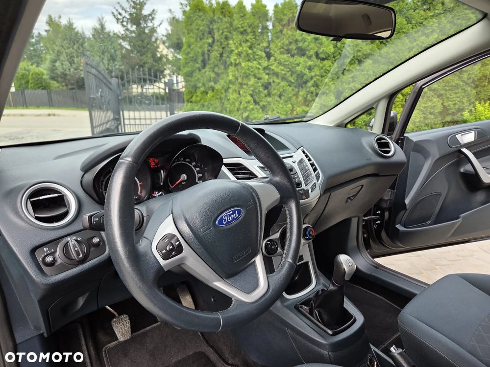 Ford Fiesta 1.25 Trend - 18