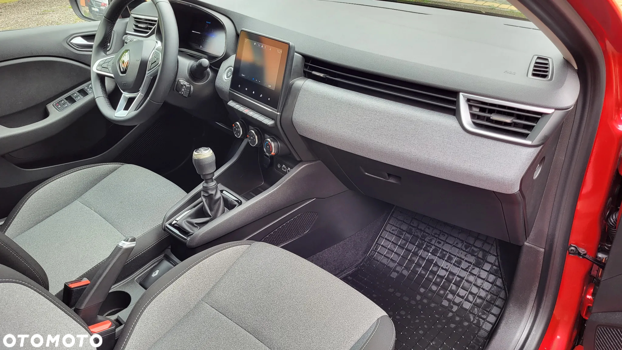 Renault Clio 1.0 TCe Evolution - 7