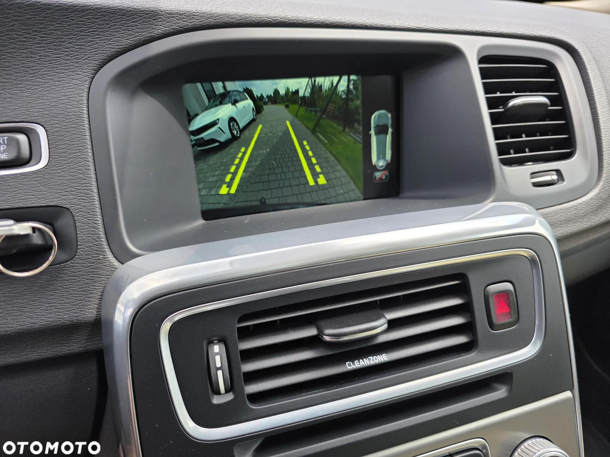 Volvo V60 D3 Drive-E Summum - 28