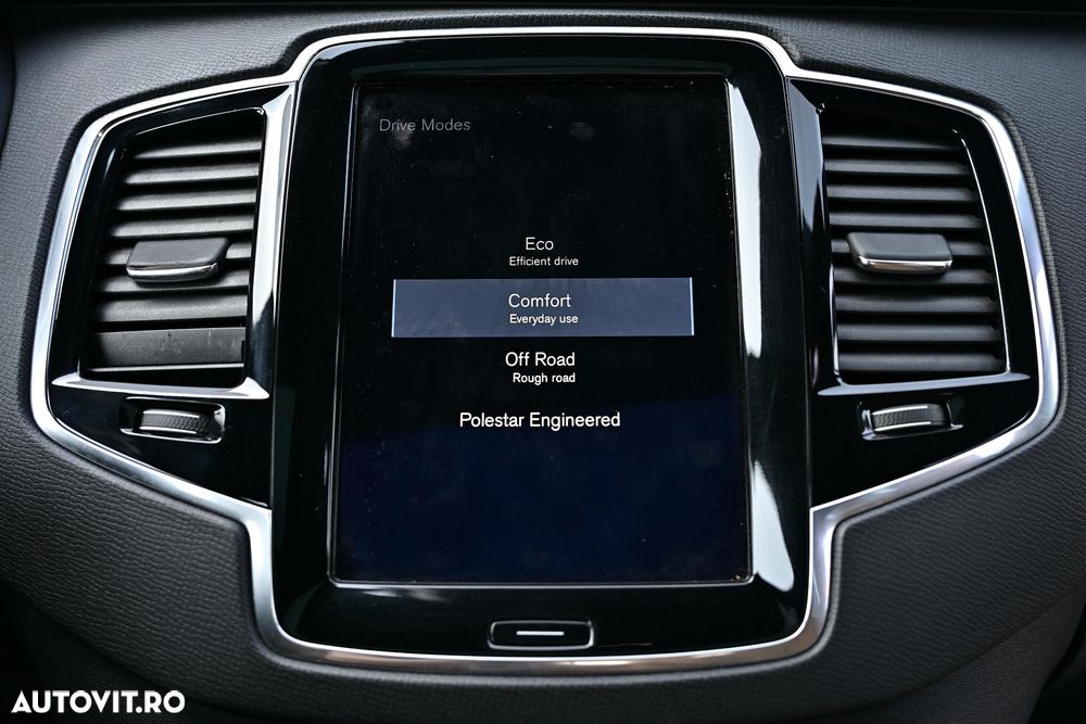 Volvo XC 90 T6 AWD Geartronic Inscription - 24