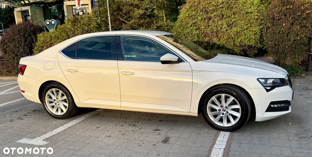 Skoda Superb 2.0 TDI Sportline DSG - 2