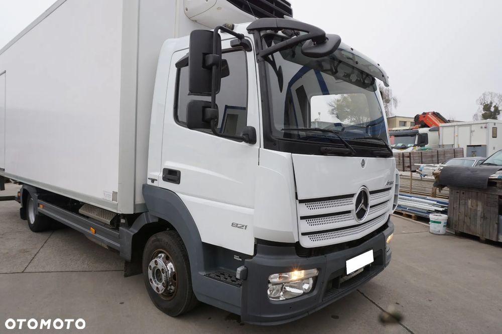 Mercedes-Benz Atego 821 - 11