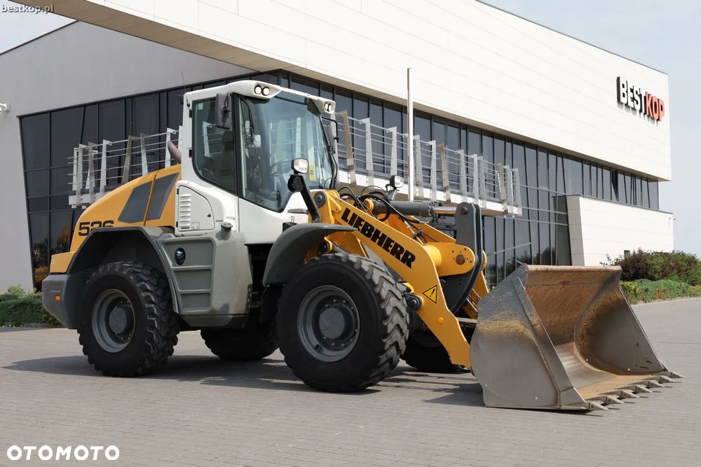 Liebherr L526 - 2