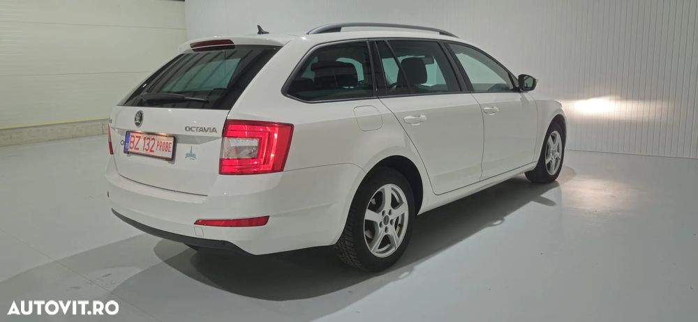 Skoda Octavia 2.0 TDI Green tec Elegance - 5