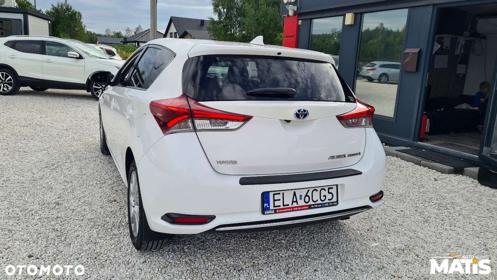 Toyota Auris - 29