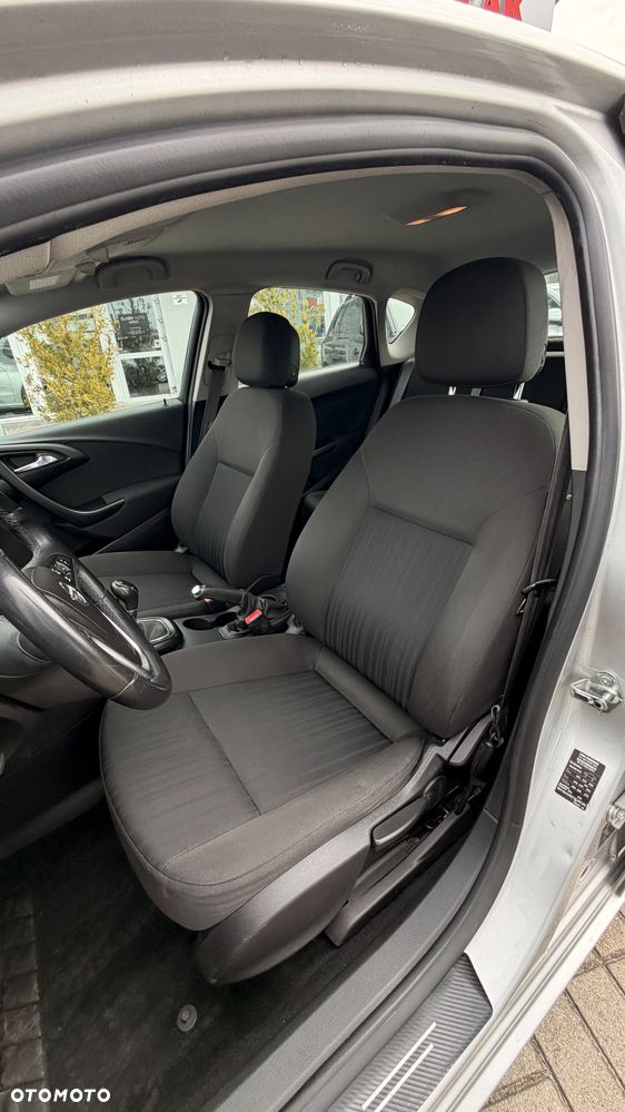 Opel Astra 1.4 T Cosmo - 16