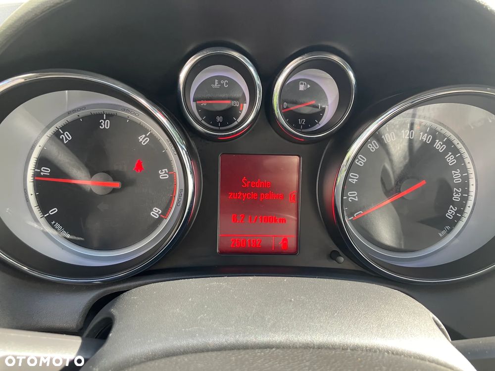 Opel Astra - 16