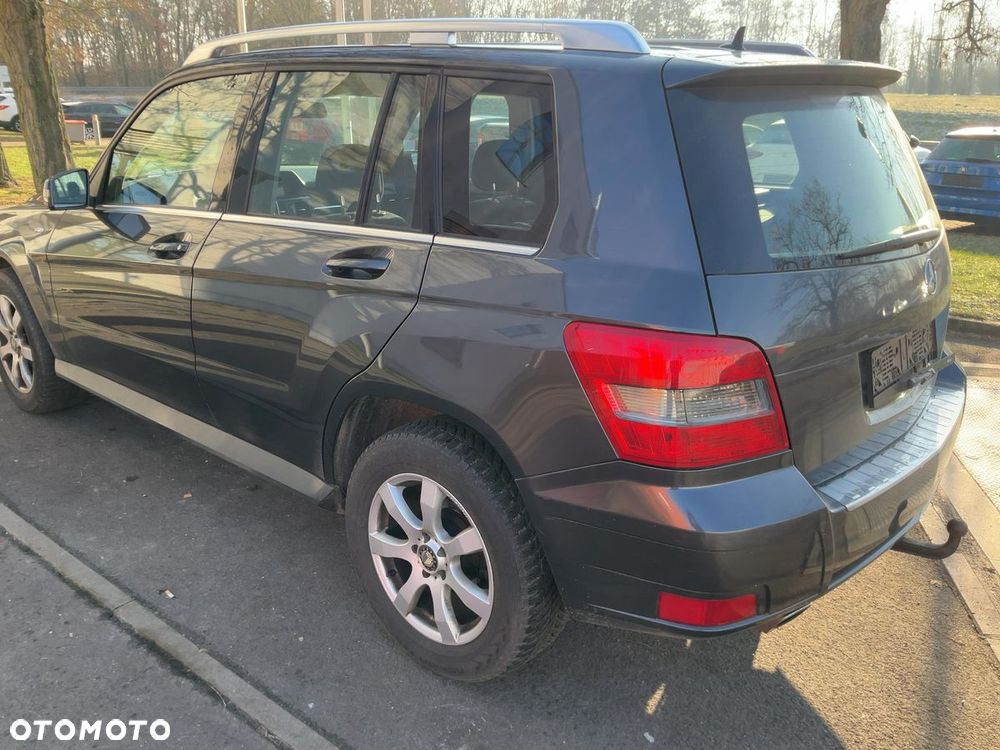 Mercedes-Benz GLK 220 CDI DPF 4Matic BlueEFFICIENCY 7G-TRONIC - 4