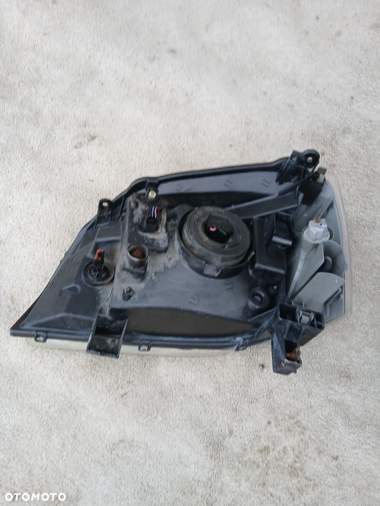 LAMPA PRZEDNIA LEWA I PRAWA NISSAN X-TRAIL T-30 EUROPA - 9